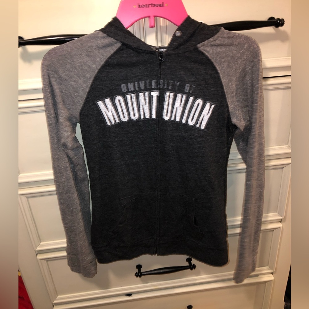 Mount union jacket